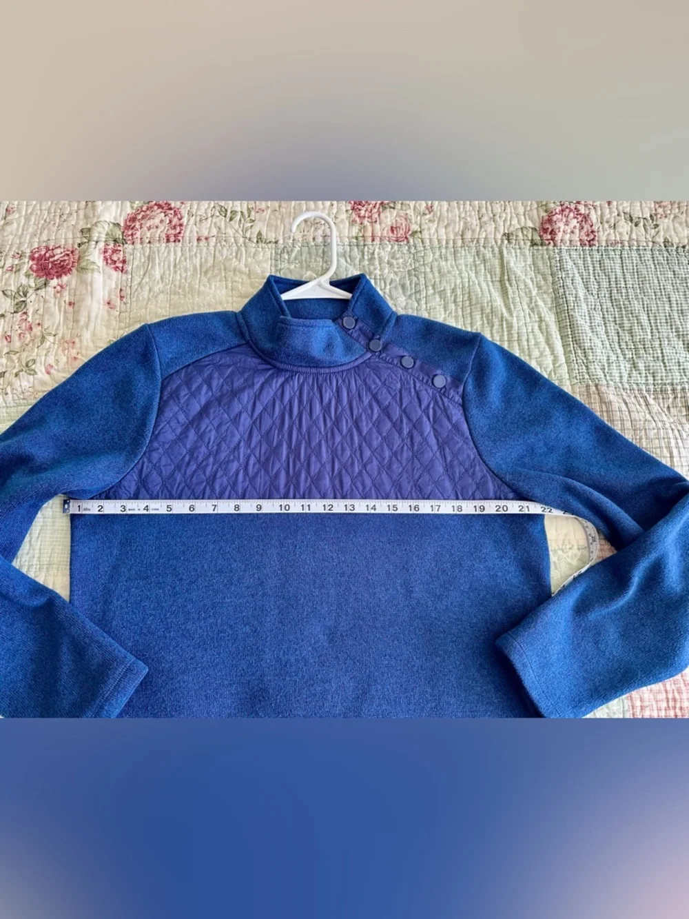 Vineyard Vines Women's Quilted Yoke Turtleneck Sweater - Blue Size L
